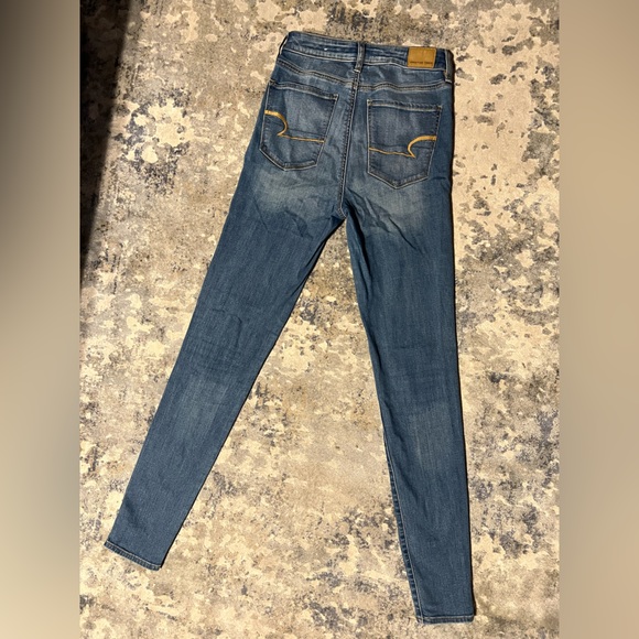 American Eagle super high rise jegging - Picture 2 of 3
